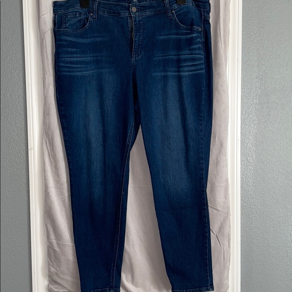 Crown & Ivy Jeans